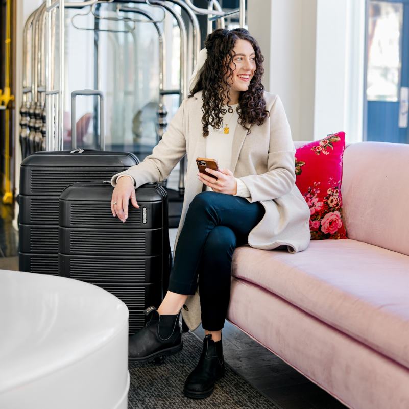 Stratum 2.0 24'' Spinner 0HTH469 American Tourister Slate Blue Luggage