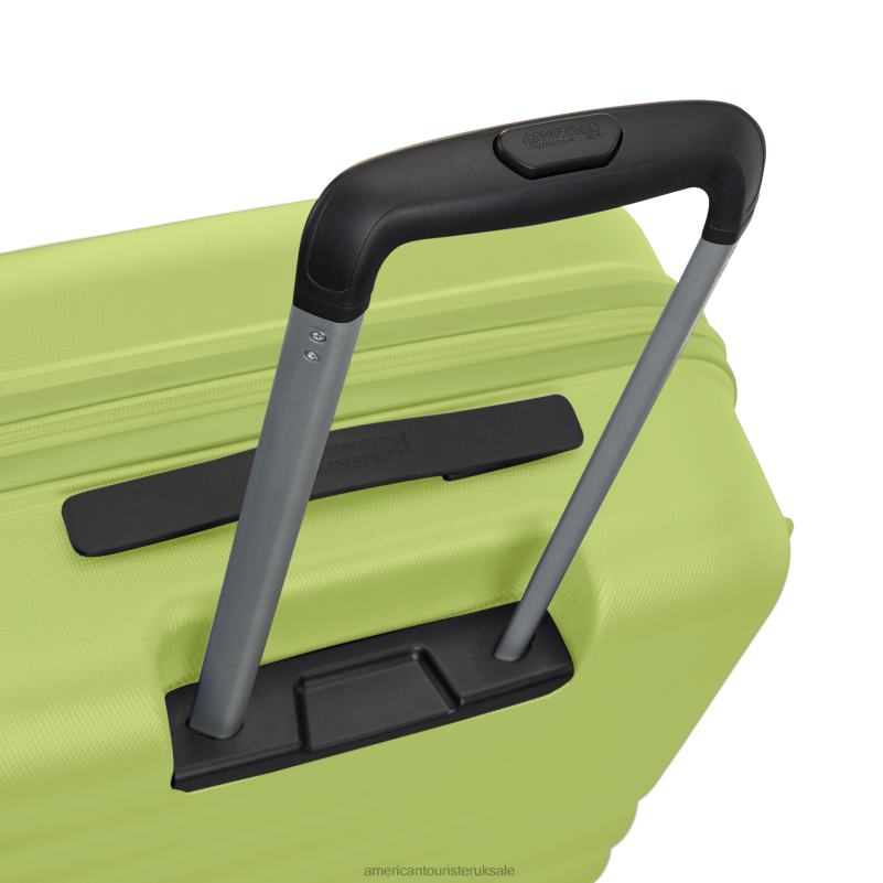 Wavebreaker 2 PC Set 0HTH443 American Tourister Celery Green Luggage